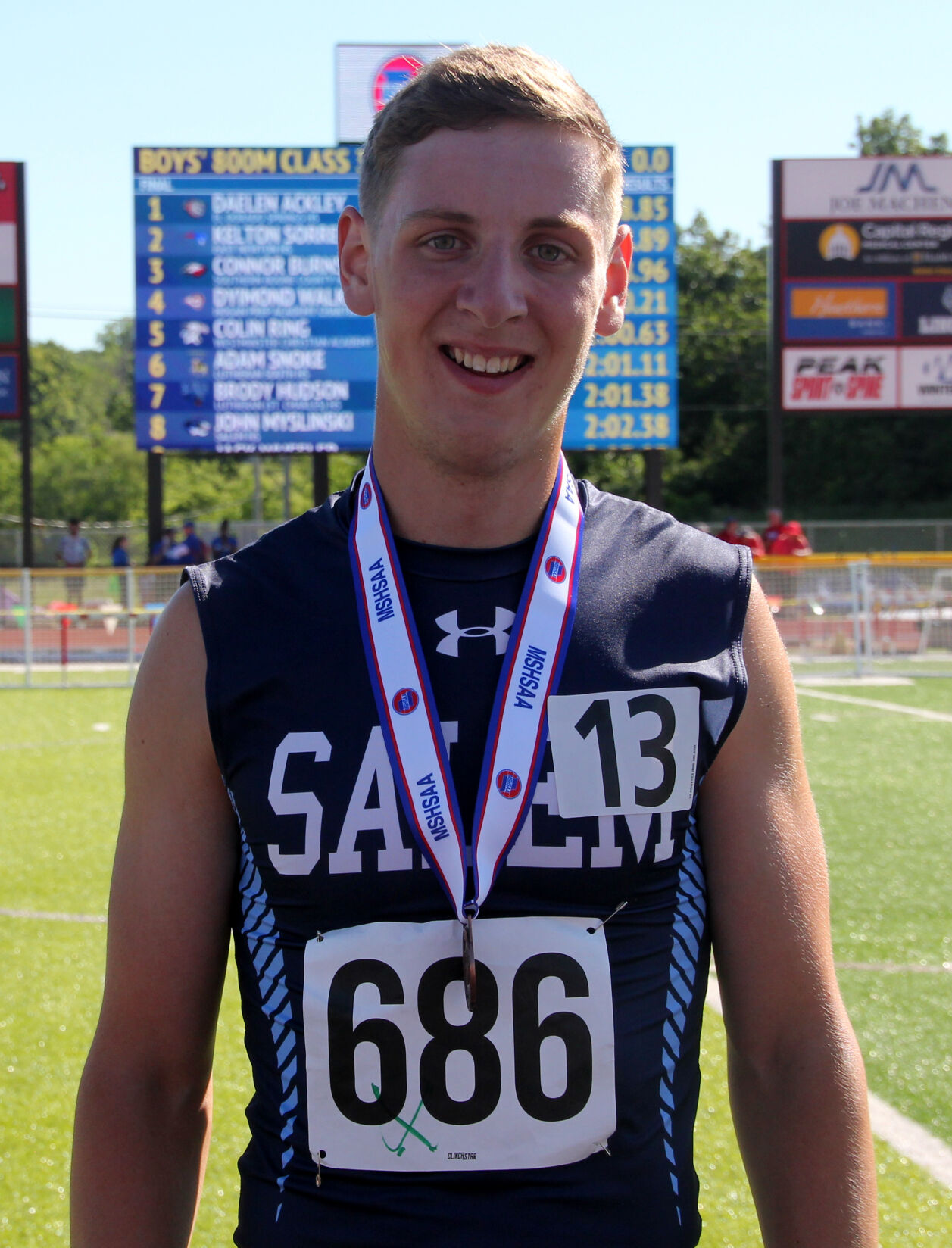 800 myslinski medal 1.JPG